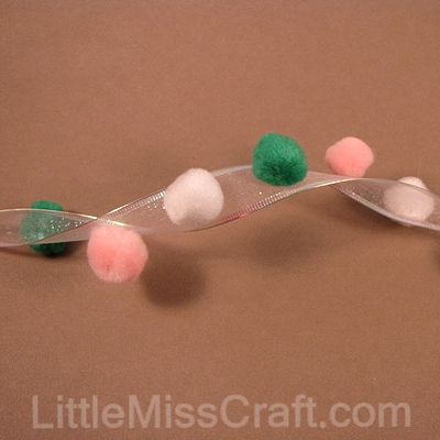 Crafts Christmas Pom pom Garland crafts-christmas-pom-pom-garland